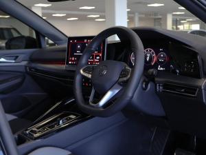 Volkswagen Golf R - Image 19
