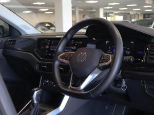 Volkswagen Polo hatch 1.0TSI Life auto - Image 20
