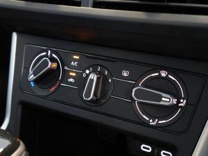 Volkswagen Polo hatch 1.0TSI Life auto - Image 17