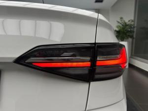 Volkswagen Polo sedan 1.6 auto - Image 4