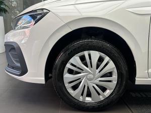 Volkswagen Polo sedan 1.6 auto - Image 7