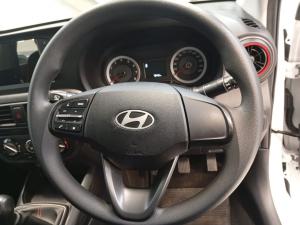 Hyundai Grand i10 1.0 Premium hatch - Image 12