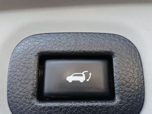 Nissan X-Trail 1.6dCi 4x4 Tekna - Image 17