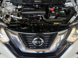 Nissan X-Trail 1.6dCi 4x4 Tekna - Image 5