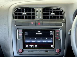Volkswagen Polo Vivo hatch 1.4 Comfortline - Image 15
