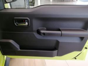 Suzuki Jimny 1.5 GLX AllGrip 5-door auto - Image 10