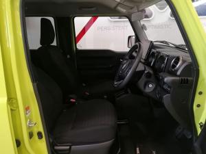 Suzuki Jimny 1.5 GLX AllGrip 5-door auto - Image 15