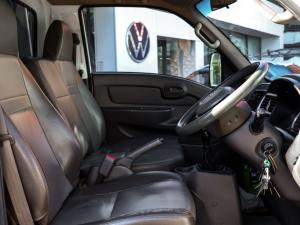 Hyundai H-100 Bakkie 2.6D deck (aircon) - Image 7