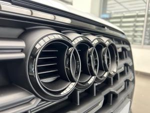 Audi Q2 35TFSI Black Edition - Image 11