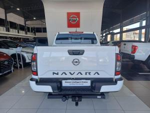 Nissan Navara 2.5DDTi double cab SE auto - Image 5