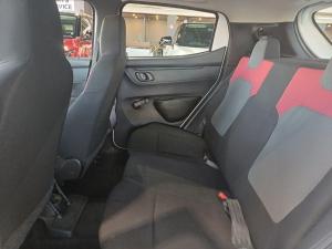 Renault Kwid 1.0 Zen - Image 13