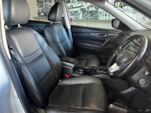 Nissan X-Trail 2.5 4x4 Acenta Tech - Image 11