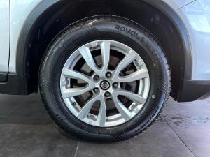 Nissan X-Trail 2.5 4x4 Acenta Tech - Image 5