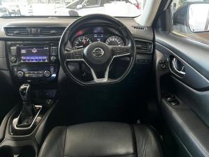Nissan X-Trail 2.5 4x4 Acenta Tech - Image 7