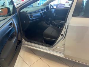 Toyota Corolla Quest 1.8 Plus manual - Image 7