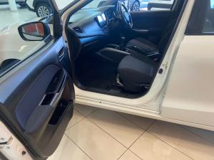 Toyota Starlet 1.4 Xi - Image 7