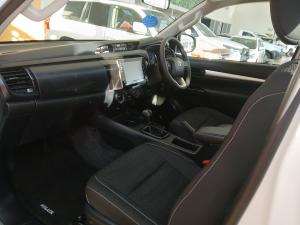 Toyota Hilux 2.4GD-6 Xtra cab Raider auto - Image 7