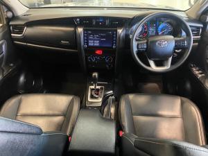 Toyota Fortuner 2.4GD-6 4x4 - Image 6