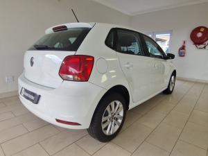 Volkswagen Polo Vivo hatch 1.6 Comfortline auto - Image 2