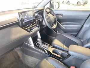 Toyota Corolla Cross 1.8 Hybrid XS - Image 7