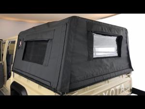 Toyota Land Cruiser 79 4.2D double cab - Image 32