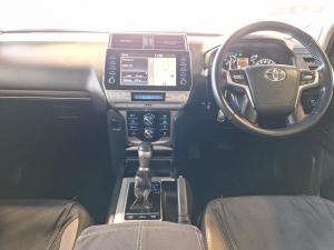 Toyota Land Cruiser Prado 2.8GD VX - Image 6