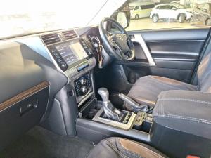 Toyota Land Cruiser Prado 2.8GD VX - Image 7