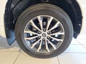 Toyota Land Cruiser Prado 2.8GD VX - Image 15