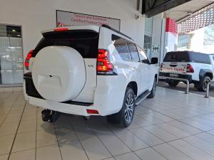 Toyota Land Cruiser Prado 2.8GD VX - Image 2