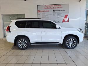 Toyota Land Cruiser Prado 2.8GD VX - Image 3