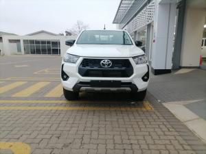 Toyota Hilux 2.4GD-6 double cab Raider auto - Image 4