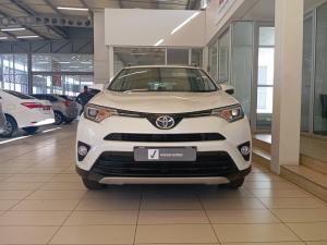 Toyota RAV4 2.0 GX - Image 4