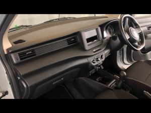 Suzuki Ertiga 1.5 GA - Image 7