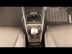 Suzuki Ertiga 1.5 GA - Image 28