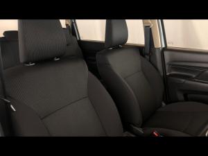 Suzuki Ertiga 1.5 GA - Image 31