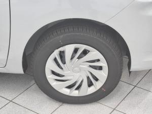 Toyota Rumion 1.5 SX manual - Image 8