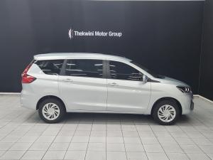 Toyota Rumion 1.5 SX manual - Image 3