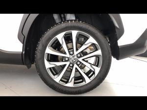 Toyota Corolla Cross 1.8 Hybrid XR - Image 30