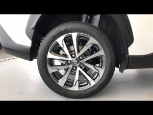 Toyota Corolla Cross 1.8 Hybrid XR - Image 31