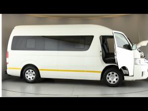 Toyota Hiace 2.5D-4D bus 14-seater GL - Image 15