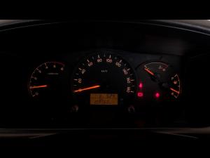 Toyota Hiace 2.5D-4D bus 14-seater GL - Image 23