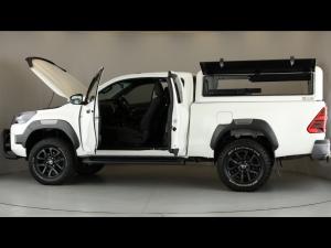 Toyota Hilux 2.8GD-6 Xtra cab 4x4 Legend auto - Image 11