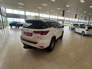 Toyota Fortuner 2.4GD-6 4x4 - Image 3