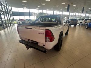 Toyota Hilux 2.4GD-6 double cab 4x4 SR - Image 2