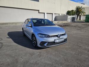 Volkswagen Polo hatch 1.0TSI Life auto - Image 1
