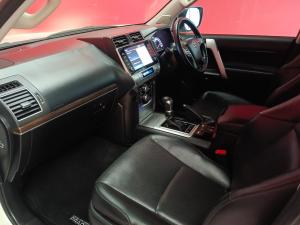 Toyota Prado VX 2.8GD automatic - Image 7