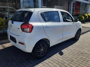 Toyota Vitz 1.0 XR - Image 2