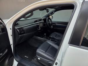 Toyota Hilux 2.8 GD-6 RB Legend 4X4 automaticD/C - Image 7