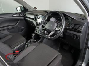 Volkswagen T-CROSS 1.0 TSI Comfortline DSG - Image 17