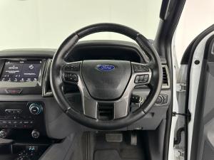 Ford Everest 3.2 Tdci LTD 4X4 automatic - Image 17